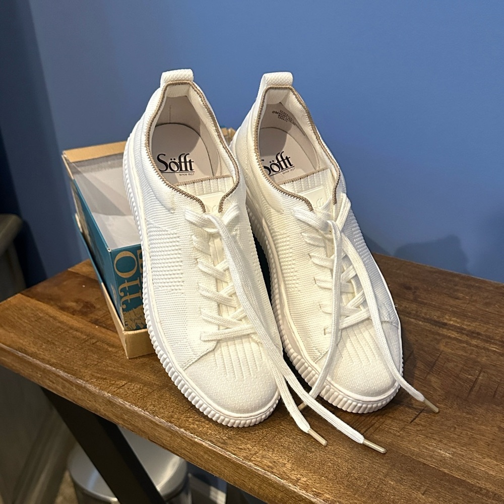 Sofft Cream Women's Sneakers